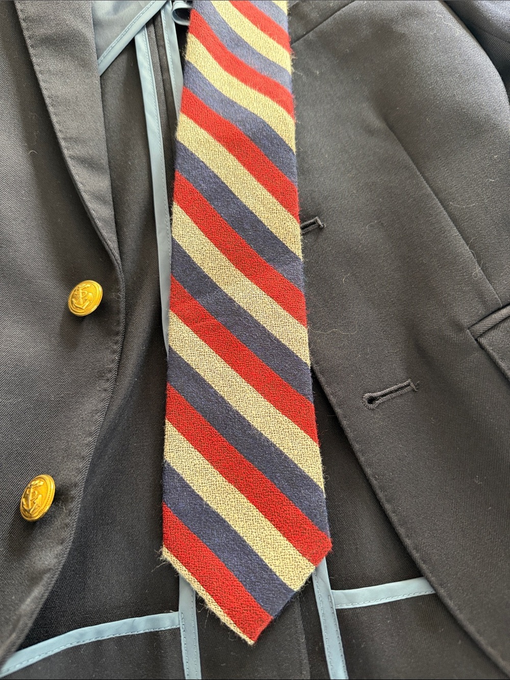 Classic Diagonal Stripe Knit Tie in Red, Navy and gray
